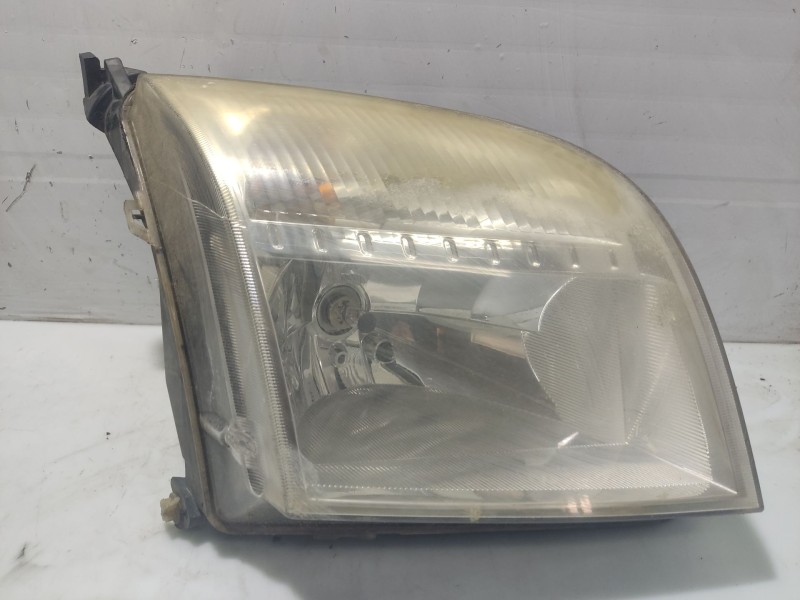 Recambio de faro derecho para ford fusion (cbk) 1.6 tdci cat referencia OEM IAM 1526782  