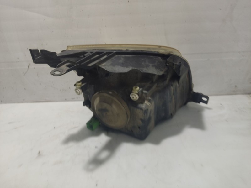 Recambio de faro izquierdo para ford fusion (cbk) 1.6 tdci cat referencia OEM IAM 1526786  