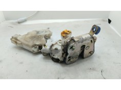 Recambio de cerradura maletero / porton para nissan terrano (wd21) referencia OEM IAM 805030F415 805030F415 8055391L66 2