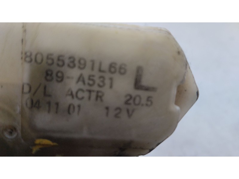 Recambio de cerradura maletero / porton para nissan terrano (wd21) referencia OEM IAM 805030F415 805030F415 8055391L66