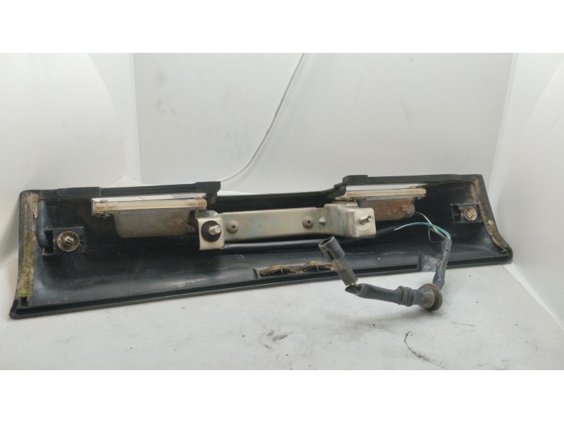 Recambio de moldura para mitsubishi galloper (hyundai) 2.5 td exceed referencia OEM IAM MB774438 MB774438 MB774438