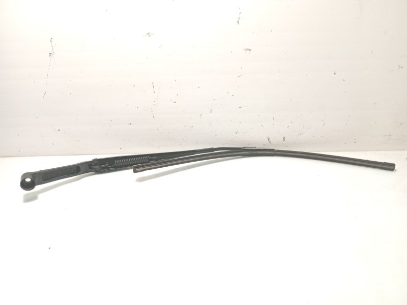 Recambio de brazo limpia delantero izquierdo para renault kadjar (ha_, hl_) 1.6 dci 130 referencia OEM IAM 288811109R  