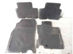 Recambio de alfombrilla para renault kadjar (ha_, hl_) 1.6 dci 130 referencia OEM IAM 8201569389   2