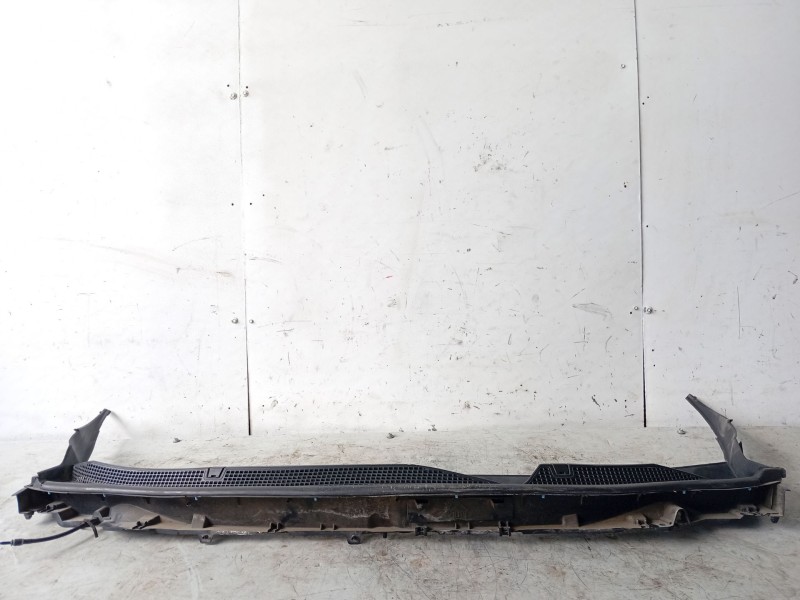 Recambio de moldura para renault kadjar (ha_, hl_) 1.6 dci 130 referencia OEM IAM   