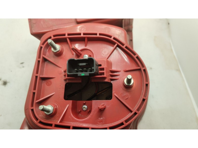 Recambio de piloto trasero derecho para volkswagen passat berlina (3c2) referencia OEM IAM 3C5945096C 3C5945096C 3C5945096C