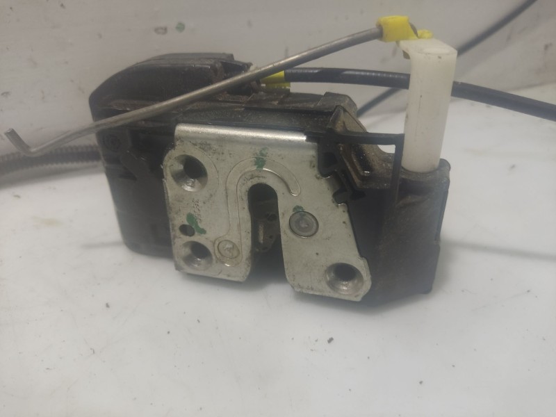 Recambio de cerradura puerta delantera izquierda para nissan micra (k12e) 1.4 cat referencia OEM IAM 80501AX11A  