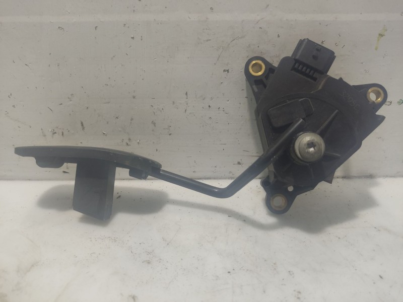 Recambio de pedal acelerador para nissan micra (k12e) 1.4 cat referencia OEM IAM  18002AX700 