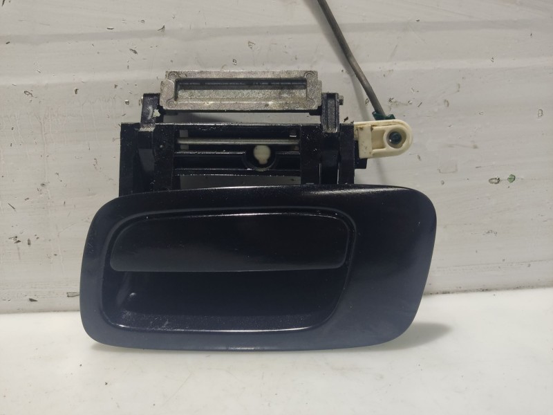 Recambio de maneta exterior trasera izquierda para opel zafira a referencia OEM IAM 5138158  