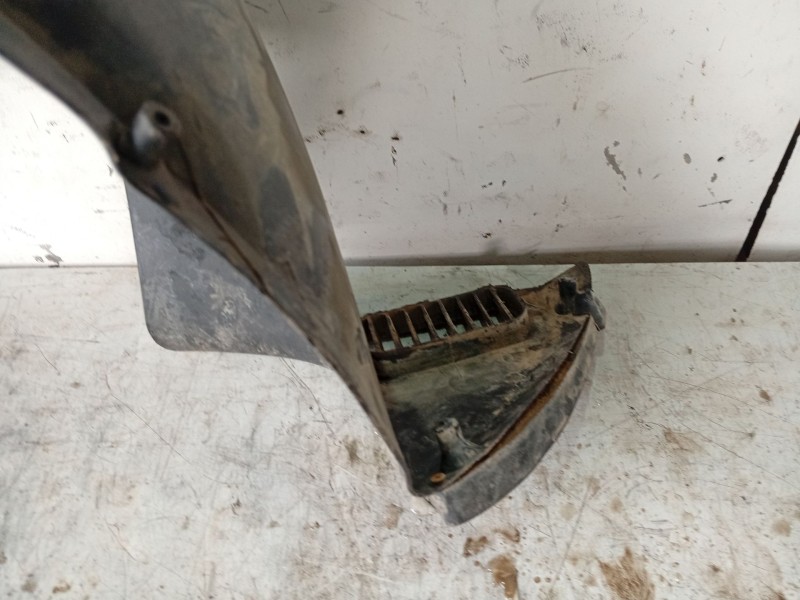 Recambio de paso de rueda trasero izquierdo para citroën xsara picasso (n68) 1.6 hdi referencia OEM IAM 8529KX  