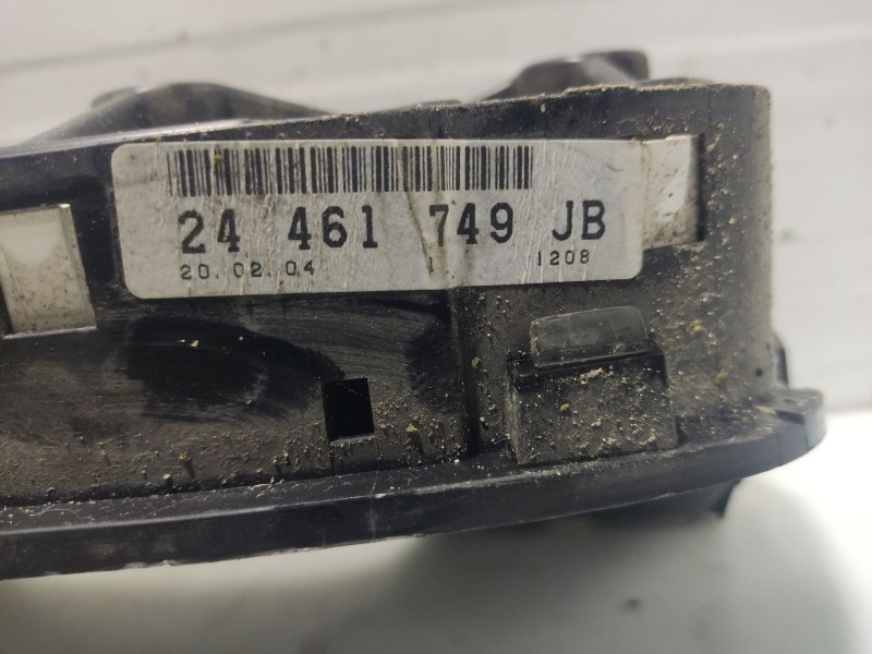 Recambio de cuadro instrumentos para opel zafira a referencia OEM IAM 1256220  