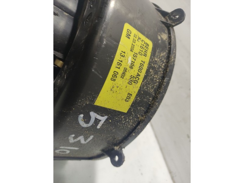 Recambio de motor calefaccion para opel zafira a referencia OEM IAM  13161068 