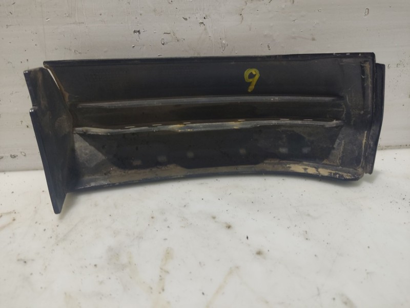 Recambio de moldura para opel zafira a referencia OEM IAM  13154527 