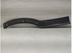 Recambio de moldura para opel zafira a referencia OEM IAM  13154528  2