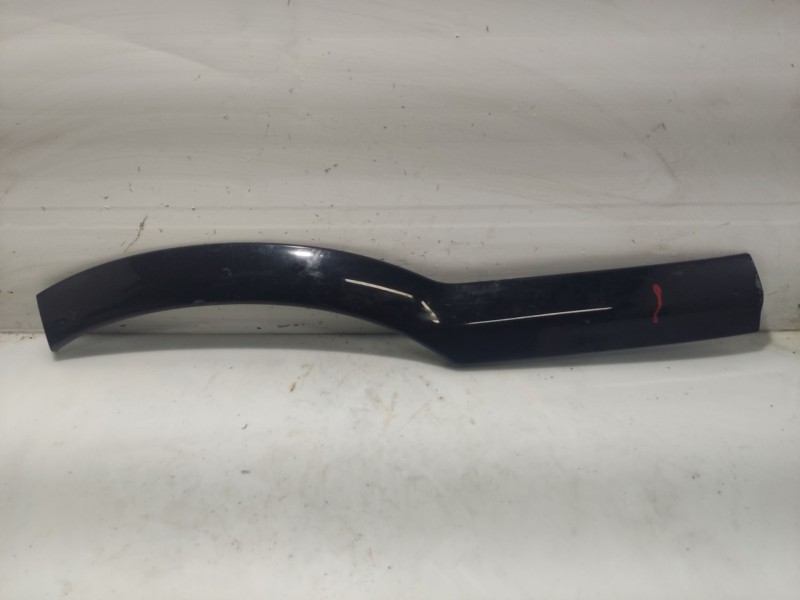 Recambio de moldura para opel zafira a referencia OEM IAM  13154529 