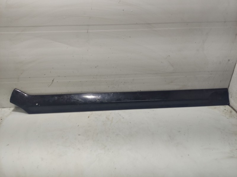 Recambio de moldura para opel zafira a referencia OEM IAM  13154530 