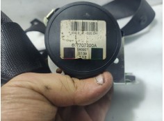 Recambio de cinturon seguridad trasero central para opel corsa d 1.3 16v cdti referencia OEM IAM  607707200A  2