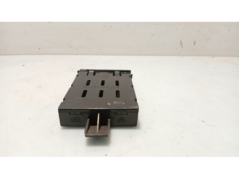 Recambio de posavasos para seat ibiza ii (6k1) 1.9 sdi referencia OEM IAM 6K0941561  