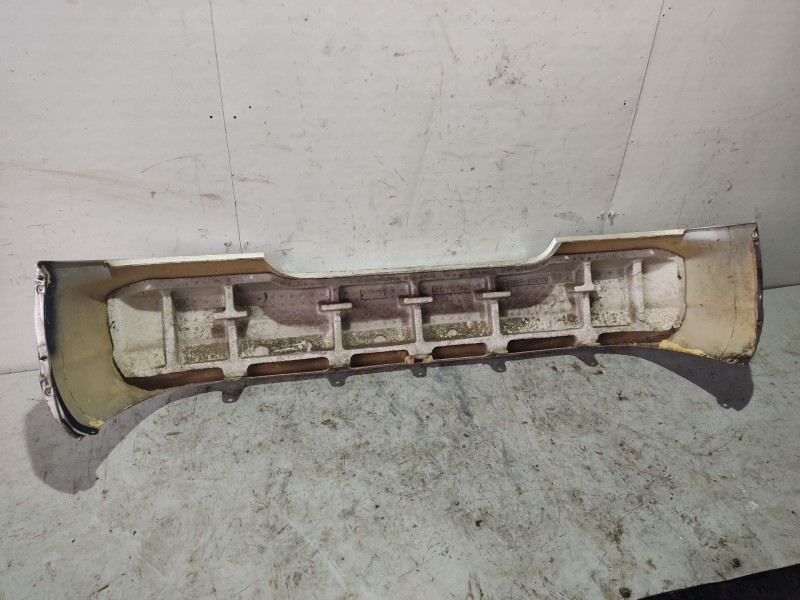 Recambio de paragolpes trasero para toyota celica (t20) 1.8 16v cat referencia OEM IAM 5215920932  