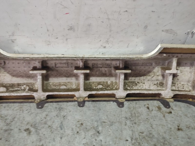 Recambio de paragolpes trasero para toyota celica (t20) 1.8 16v cat referencia OEM IAM 5215920932  