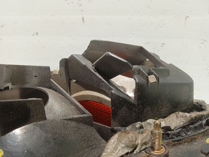 Recambio de piloto trasero izquierdo interior para nissan primera (p11) 2.0 16v referencia OEM IAM 265552F925  