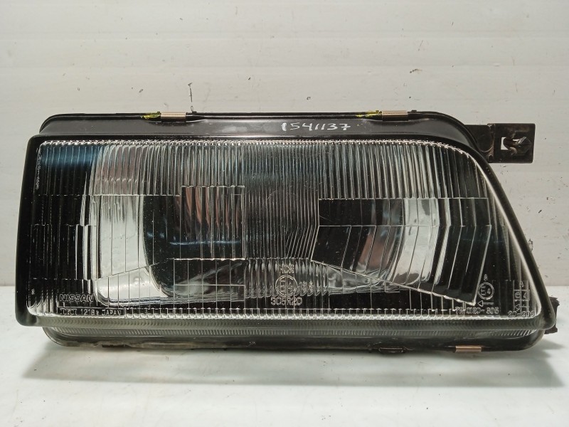 Recambio de faro derecho para nissan sunny berlina (n13) referencia OEM IAM B601063C00 B601063C10 B601063C02