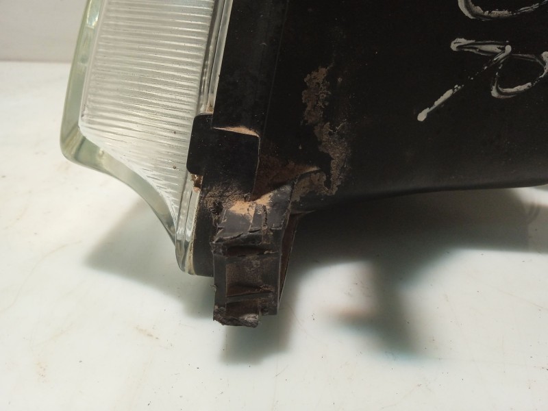 Recambio de faro derecho para nissan sunny berlina (n13) referencia OEM IAM B601063C00 B601063C10 B601063C02