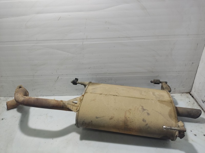 Recambio de silenciador trasero para toyota celica (t20) 1.8 16v cat referencia OEM IAM 174301A400  