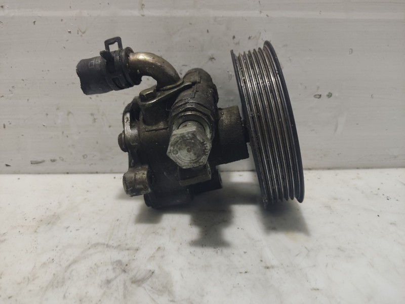 Recambio de bomba direccion para volkswagen golf iv (1j1) 1.9 tdi referencia OEM IAM 1J0422152A  