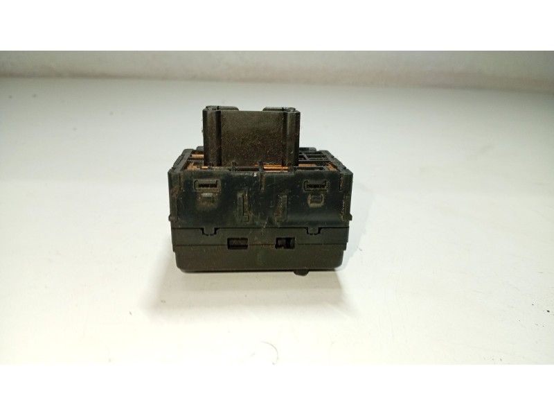 Recambio de mando retrovisor para nissan micra iii (k12) 1.4 16v referencia OEM IAM 040401  