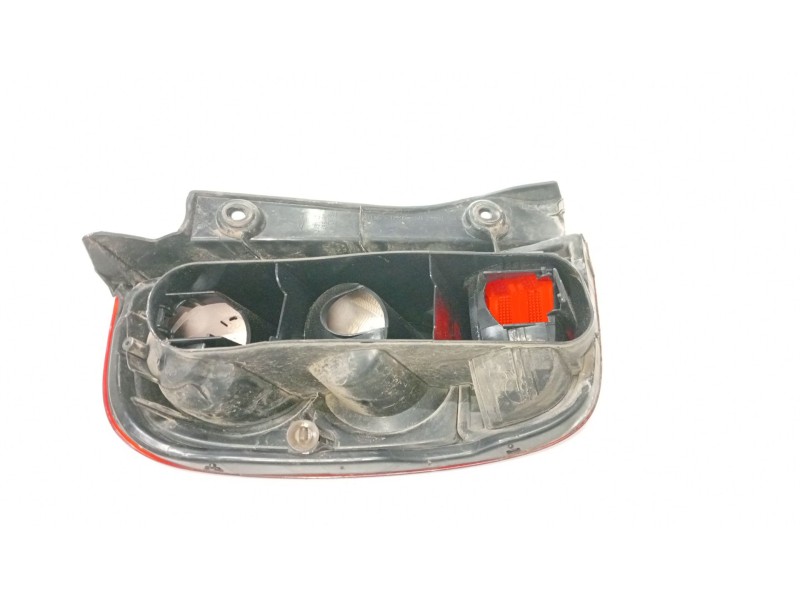 Recambio de piloto trasero derecho para nissan micra iii (k12) 1.4 16v referencia OEM IAM 26550AX720  