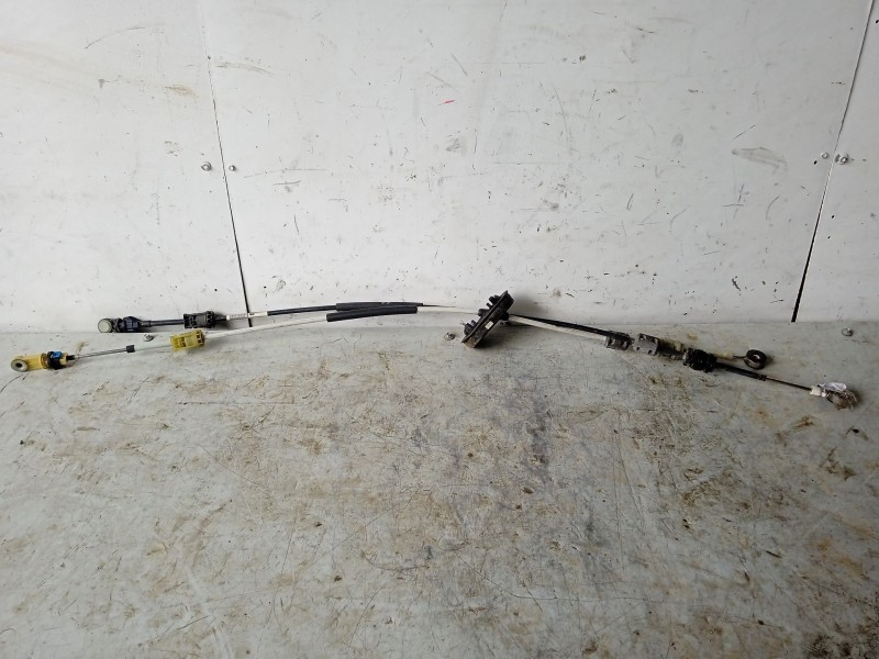 Recambio de varillaje cambio para opel insignia berlina cosmo referencia OEM IAM 55560992 55560992 55560992