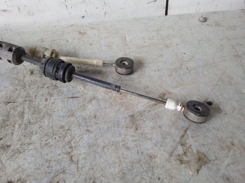 Recambio de varillaje cambio para opel insignia berlina cosmo referencia OEM IAM 55560992 55560992 55560992