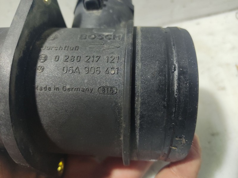 Recambio de caudalimetro para volkswagen golf iv (1j1) 1.9 tdi referencia OEM IAM  06A906461 0280217121