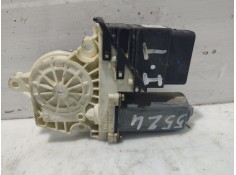 Recambio de motor elevalunas trasero izquierdo para volkswagen golf iv (1j1) 1.9 tdi referencia OEM IAM   