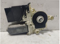 Recambio de motor elevalunas trasero izquierdo para volkswagen golf iv (1j1) 1.9 tdi referencia OEM IAM    2