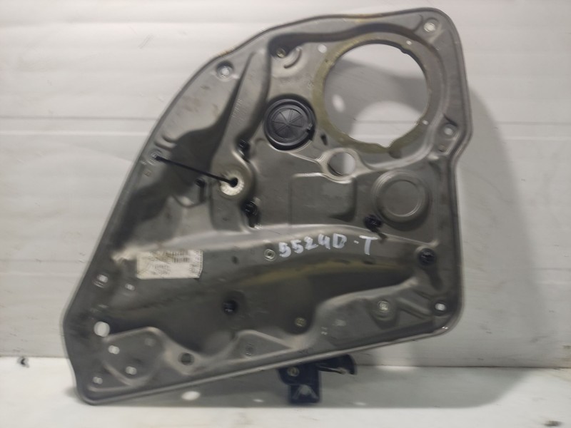 Recambio de elevalunas trasero derecho para volkswagen golf iv (1j1) 1.9 tdi referencia OEM IAM 1J4839462F  