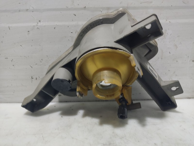 Recambio de faro antiniebla izquierdo para volvo v40 station wagon (645) 1.6 referencia OEM IAM 30865564  