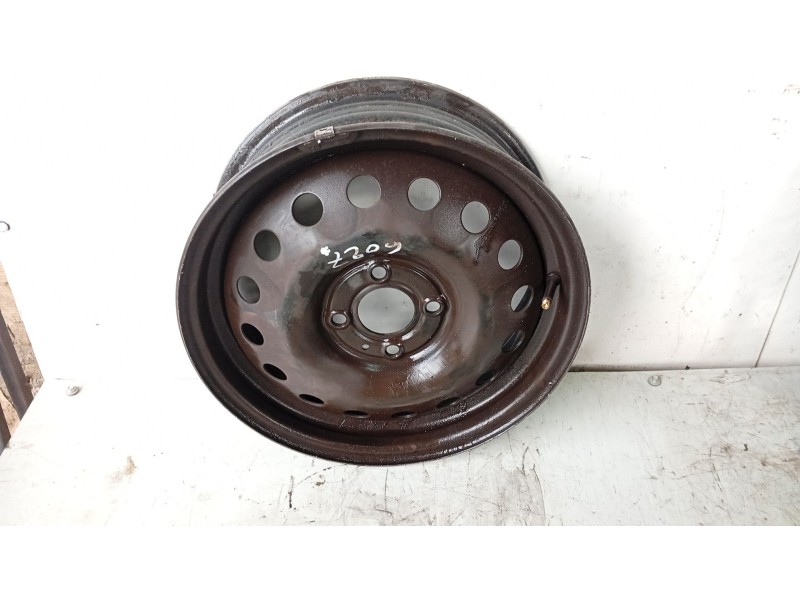 Recambio de llanta para nissan micra iii (k12) 1.4 16v referencia OEM IAM   