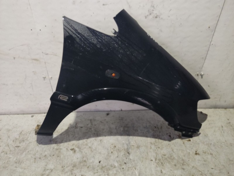 Recambio de aleta delantera derecha para opel zafira a referencia OEM IAM 1102028  