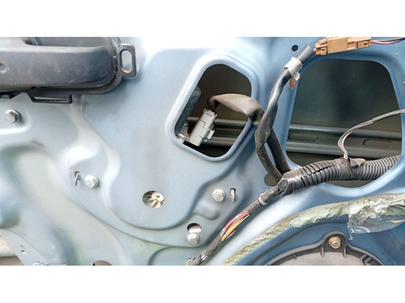 Recambio de elevalunas delantero izquierdo para nissan micra iii (k12) 1.4 16v referencia OEM IAM 80701BC60B  