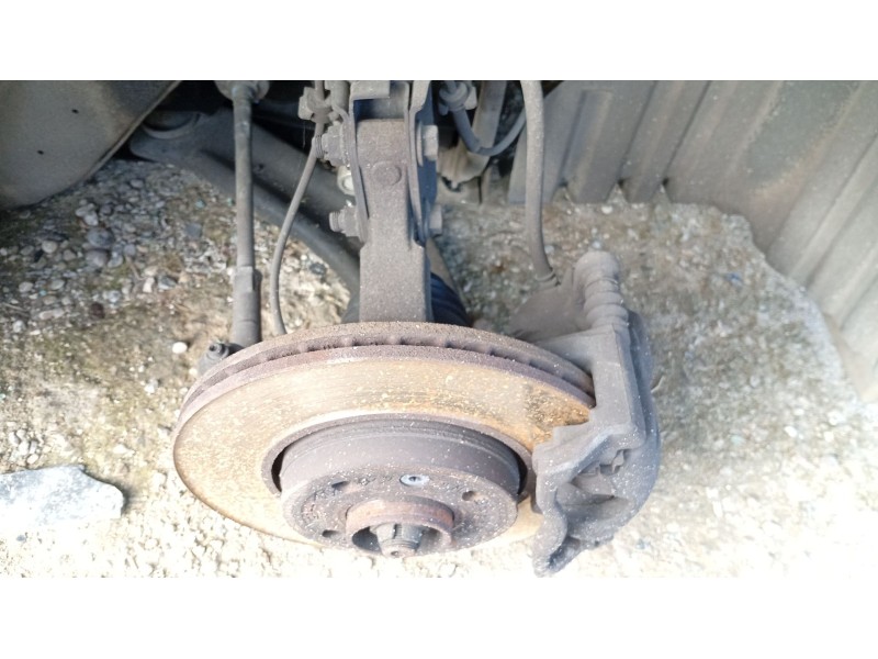 Recambio de mangueta delantera derecha para nissan micra iii (k12) 1.4 16v referencia OEM IAM 40014AX600  