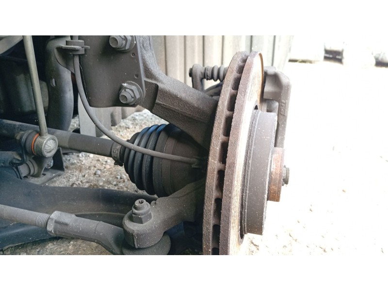 Recambio de mangueta delantera derecha para nissan micra iii (k12) 1.4 16v referencia OEM IAM 40014AX600  