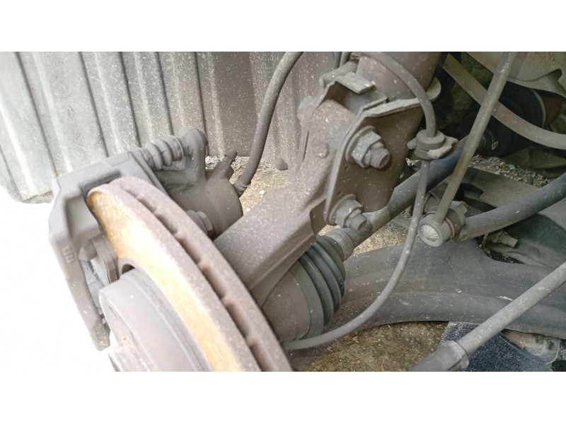 Recambio de mangueta delantera izquierda para nissan micra iii (k12) 1.4 16v referencia OEM IAM 40015AX600  