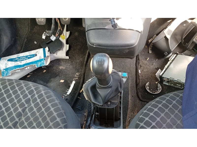 Recambio de palanca cambio para nissan micra iii (k12) 1.4 16v referencia OEM IAM 32865AX010 34108AX220 