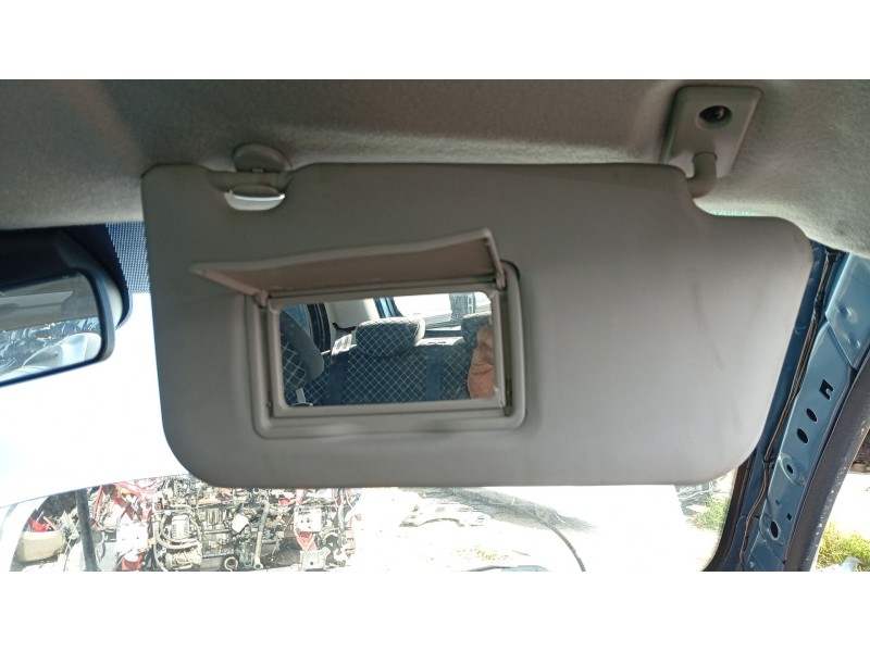 Recambio de parasol derecho para nissan micra iii (k12) 1.4 16v referencia OEM IAM 96400AX371  