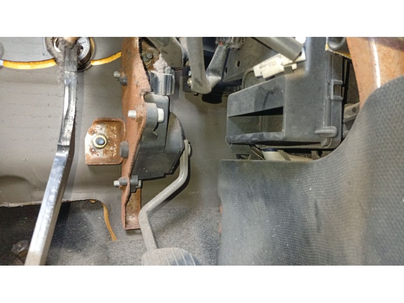 Recambio de potenciometro pedal para nissan micra iii (k12) 1.4 16v referencia OEM IAM   