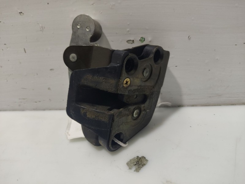 Recambio de cerradura puerta lateral izquierda para kia carnival ii referencia OEM IAM 0K53A73380B  