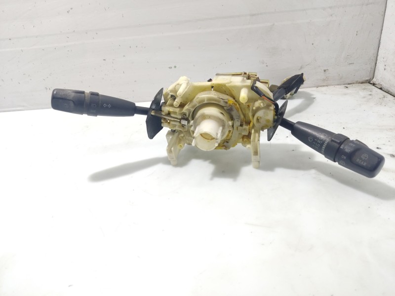 Recambio de mando volante para kia carnival ii referencia OEM IAM 47531G1000  