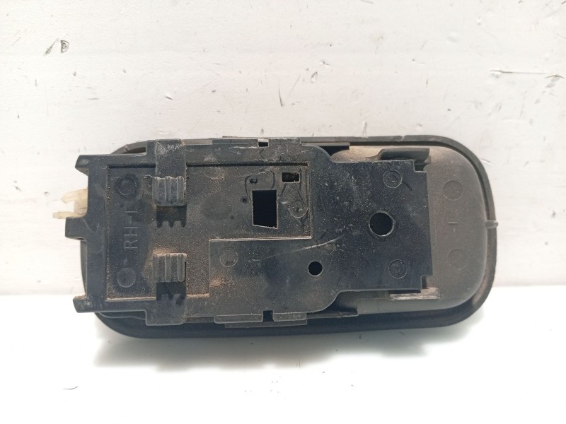 Recambio de maneta interior delantera derecha para nissan atleon referencia OEM IAM 806700X000  