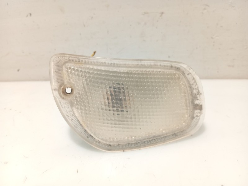 Recambio de piloto delantero derecho para nissan atleon referencia OEM IAM 261709X001 261709X000 